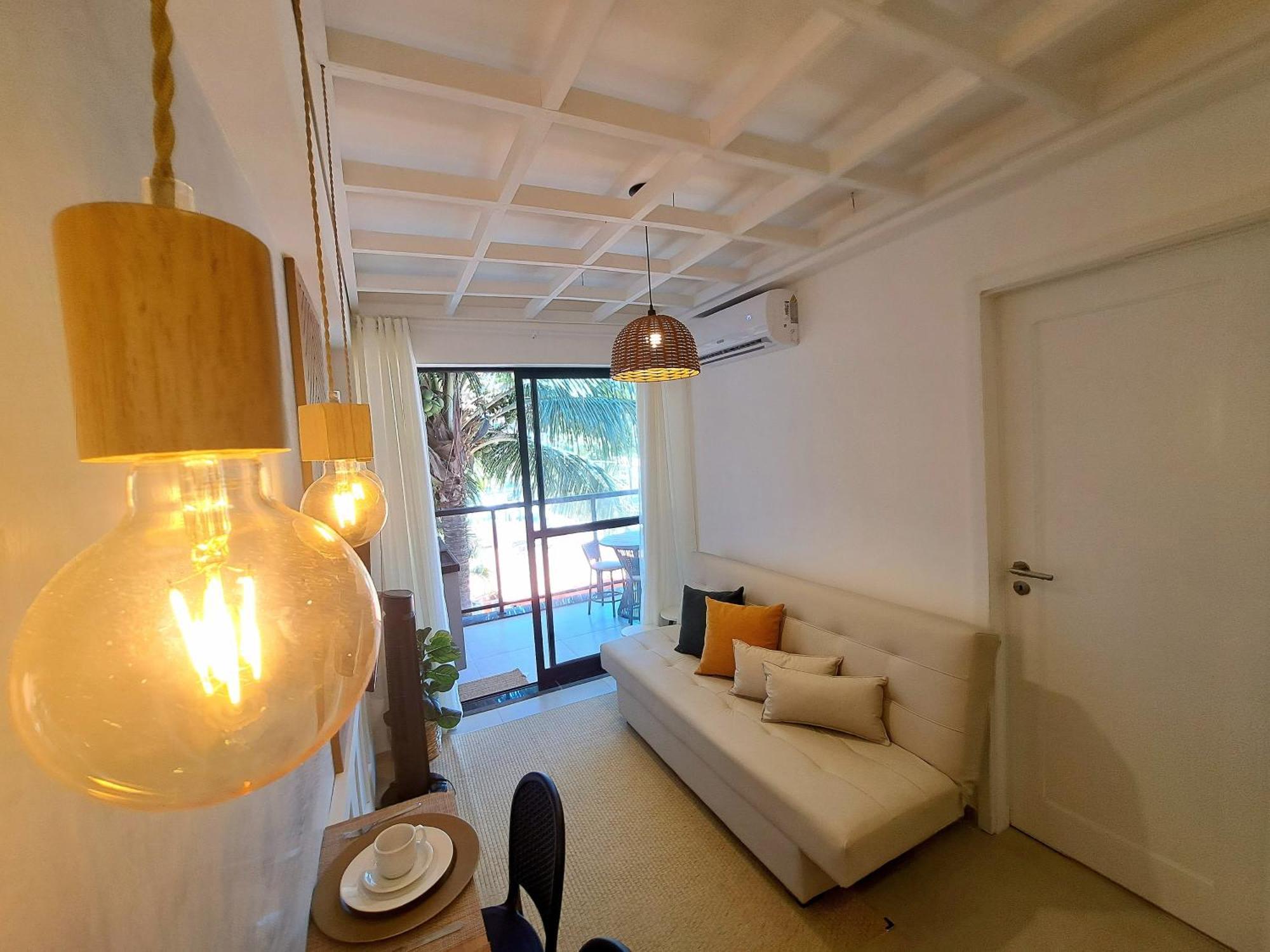 Cosy Boho Flat A 50 Metros Piscinas Naturais Apartment